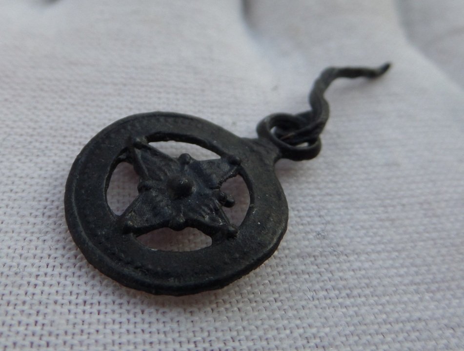 中世紀，十字軍時代 鉛 朝圣者徽章，带有伯利恒之星 #2.1