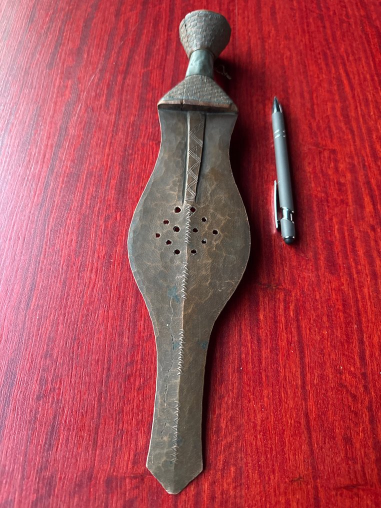 Dolk - Ikul - Kuba - Congo #1.0