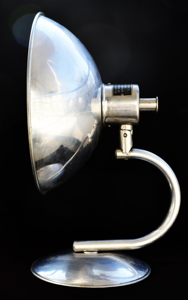 "EGB" - Infra red - Candeeiro de mesa - Alumínio - Bauhaus #1.0