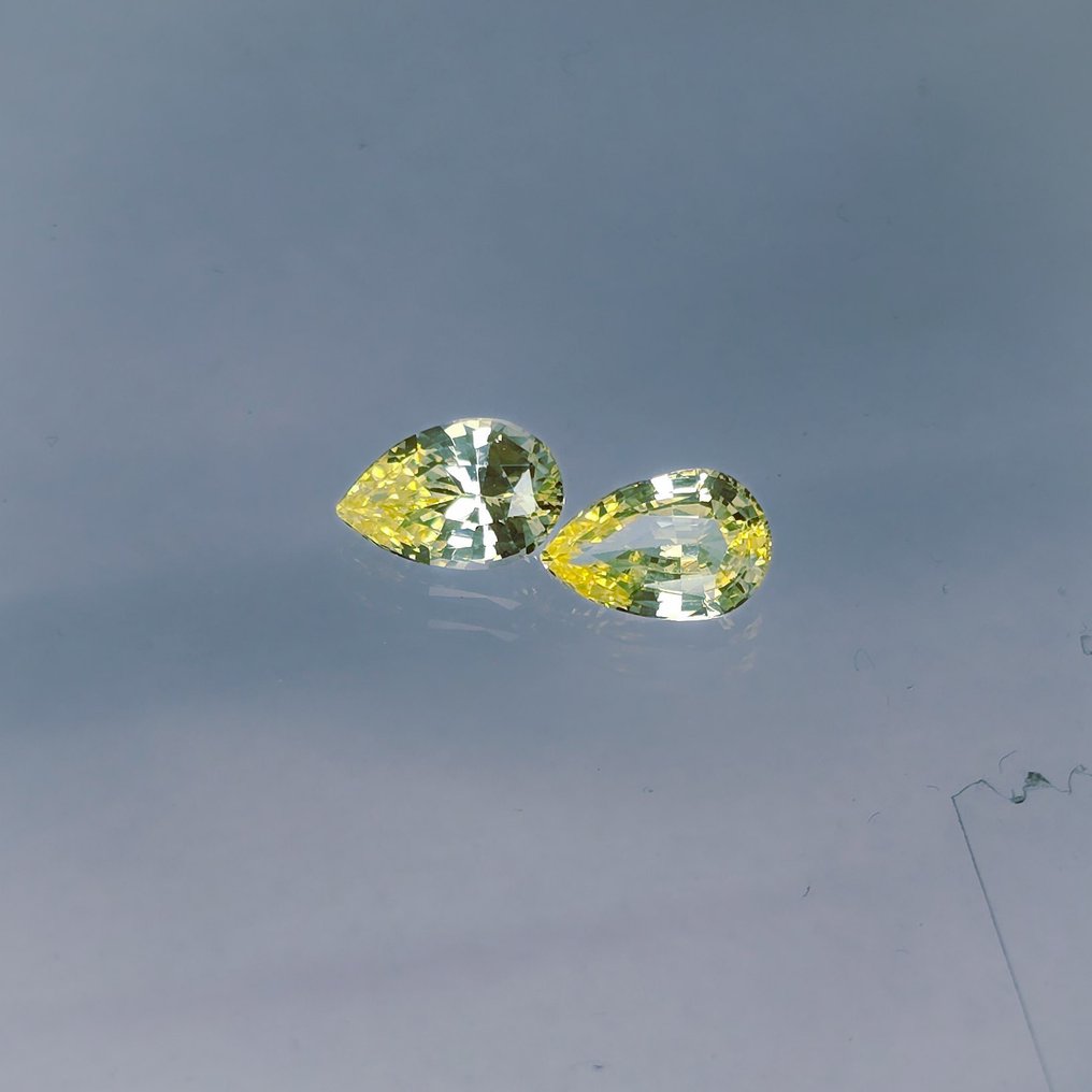 没有保留价 - 2 pcs 黄色 蓝宝石 - 2.12 ct - 国际宝石研究院(IGI) - 未加热 #1.0