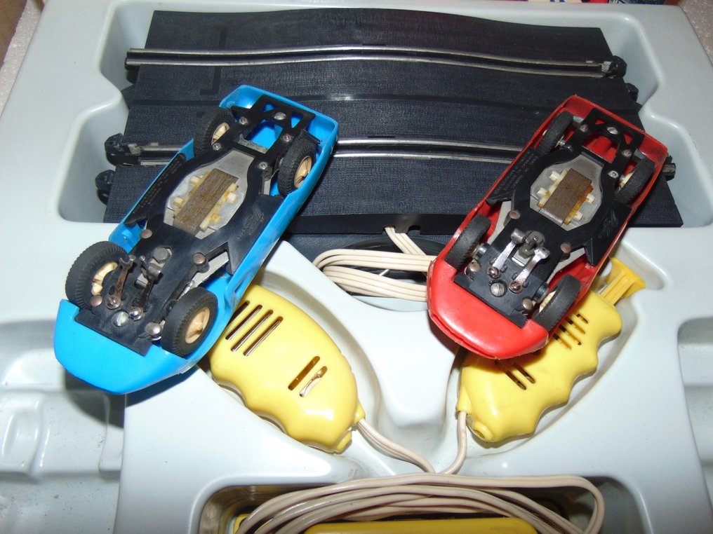 coffret Circuit 24 1:30 - Voiture miniature - Coffret N°1 Circuit 24 #3.2