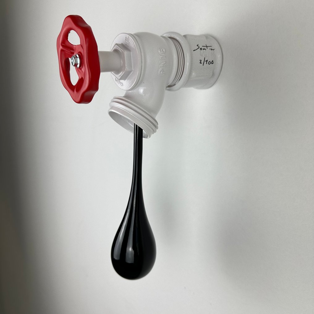 Santicri - Running out #1.0