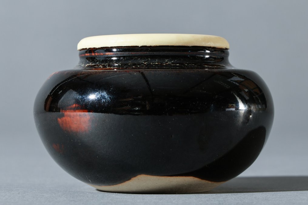 Κουτί τσαγιού - Taikai Chaire (大海茶入) από τον Oketani Teiichi (桶谷定一) - Χωρίς ελάχιστη τιμή #3.2