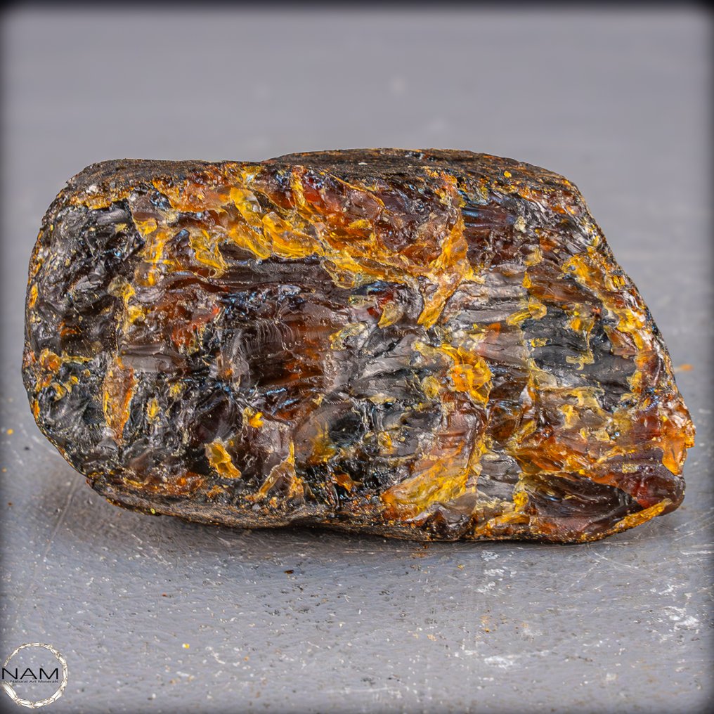 天然的红色琥珀 过去时代的熊熊烈火- 90.57 g #2.1