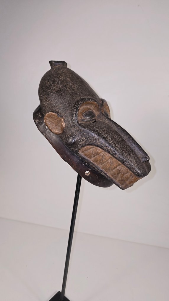 Mask - Afrika  (Utan reservationspris) #4.3
