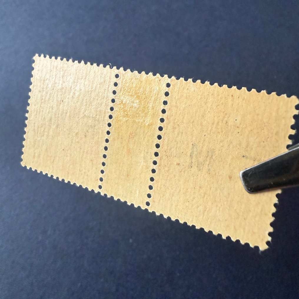 法國  - 军事系列Yvert 1 'Mouchon 15c' 年份1，全新**（中心*）- TB #2.1