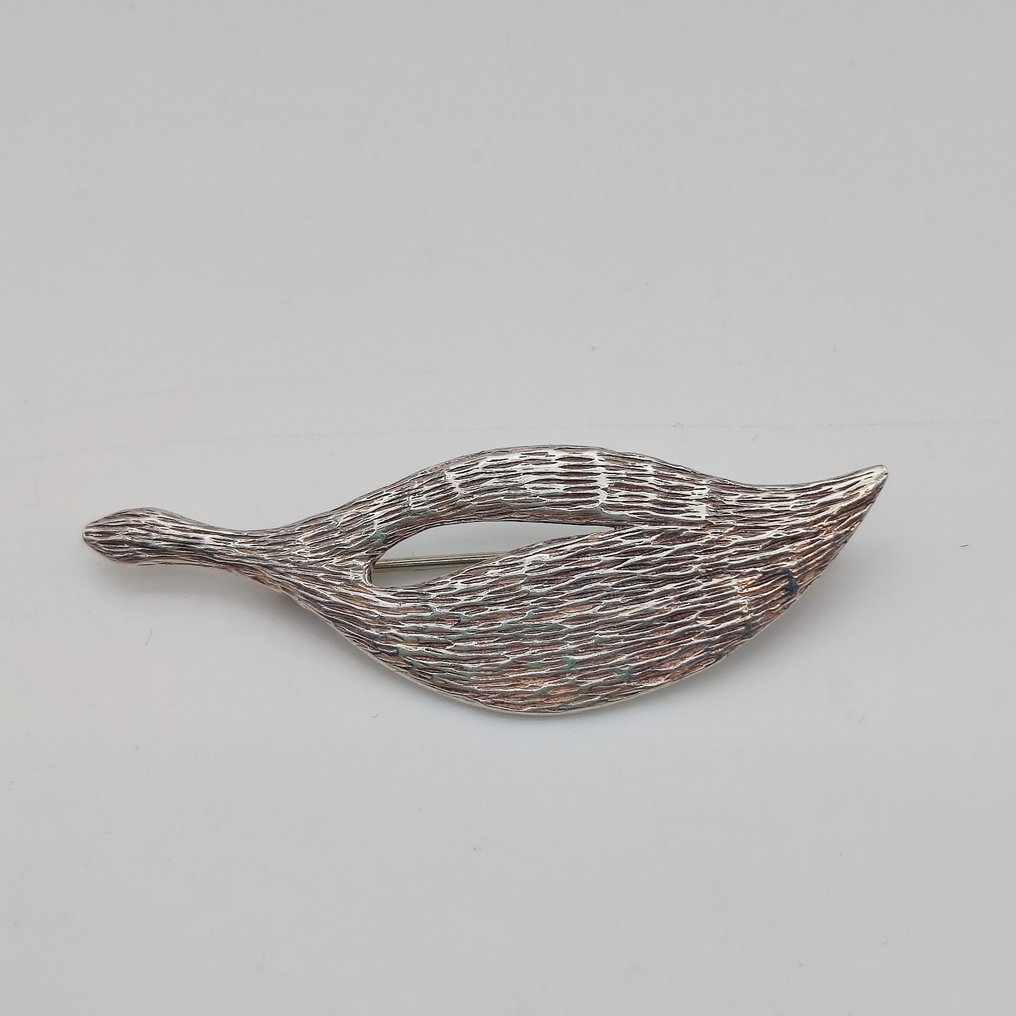 Ei pohjahintaa - Rintaneula Hopea - Tromsø-Rypa #1.0