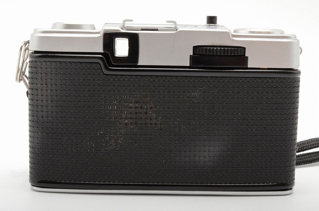 Olympus PEN EE-3 with D.Zuiko 3,5/28mm | Halvramme kamera #2.1