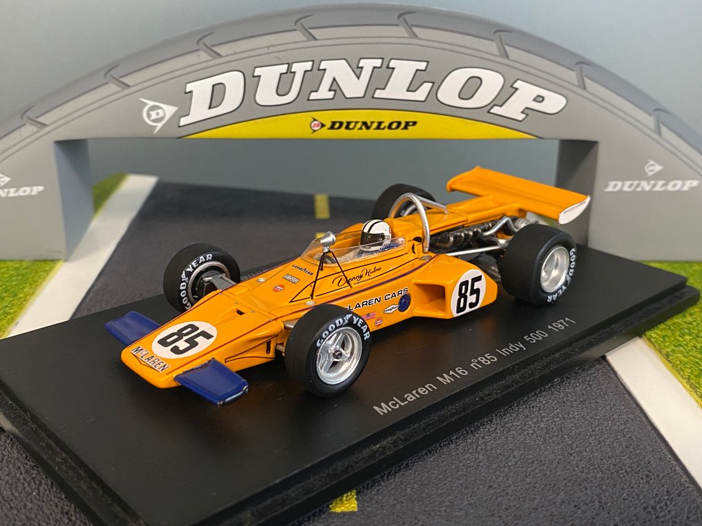 Spark 1:43 - 模型汽车 - McLaren M16 #85 Indy 500 Season 1971 - Denny Hulme - 精彩的限量版已售罄收藏品 #4.3