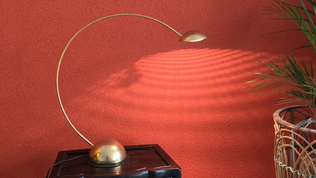 Table lamp - Metal - 'Big Arch' Design #1.0