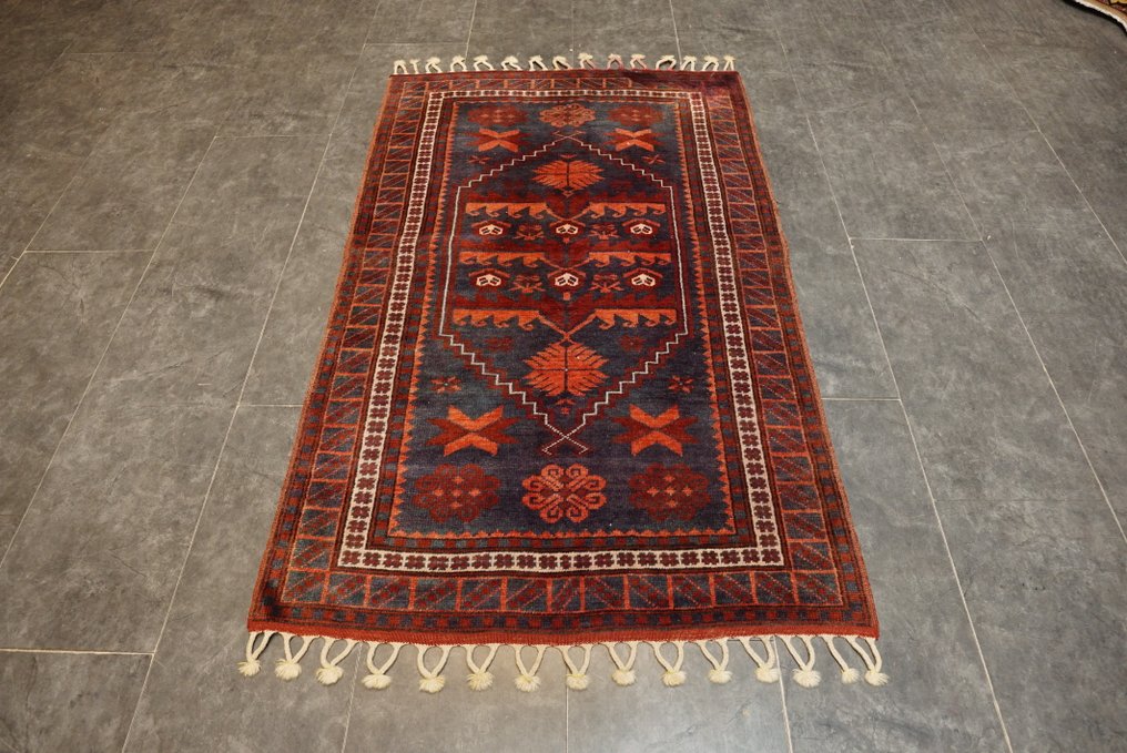 无法翻译：提供的文本没有明确的含义或上下文。 - 地毯 - 155 cm - 103 cm #1.0