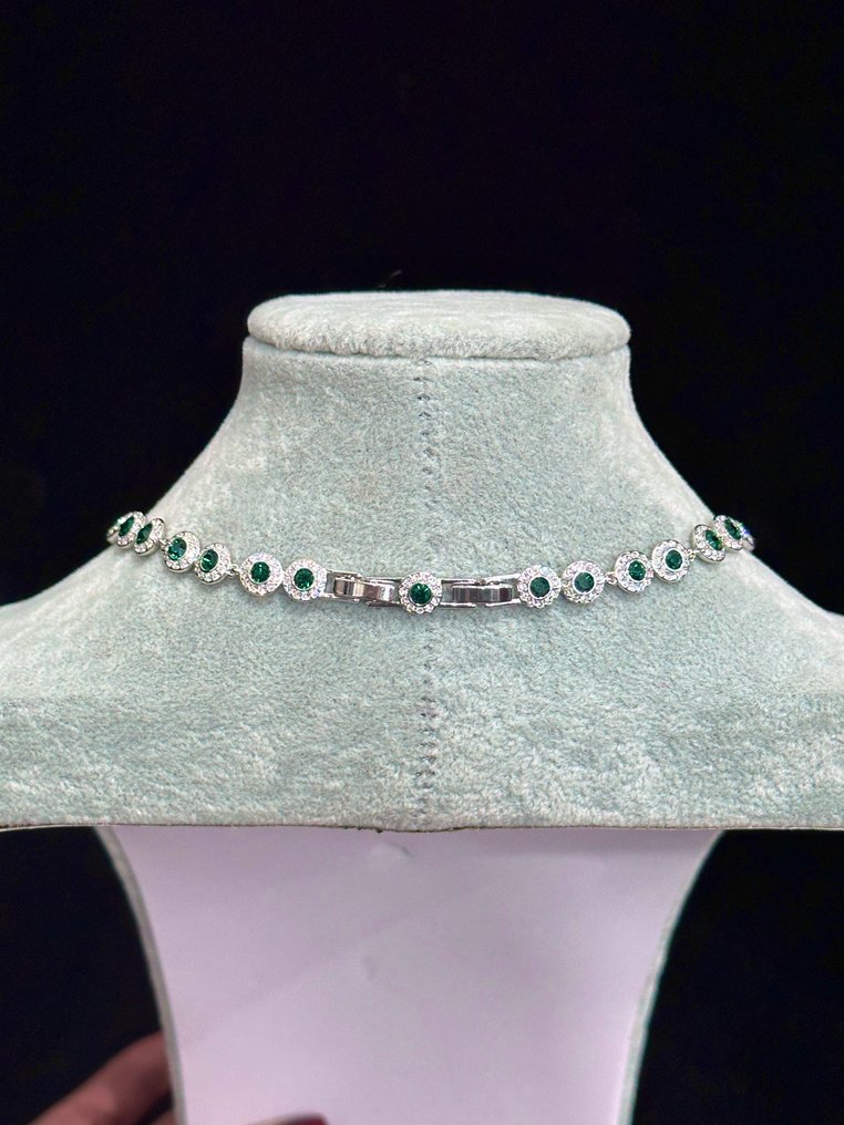 Swarovski - Statue, Matrix Tennis Collection Round-Cut Green Crystal Necklace - 0 cm - Cristal #4.3