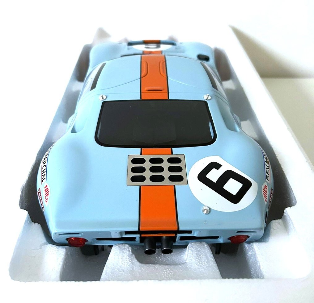 CMR 1:12 - Ford GT40 Le Mans 1969 #2.1