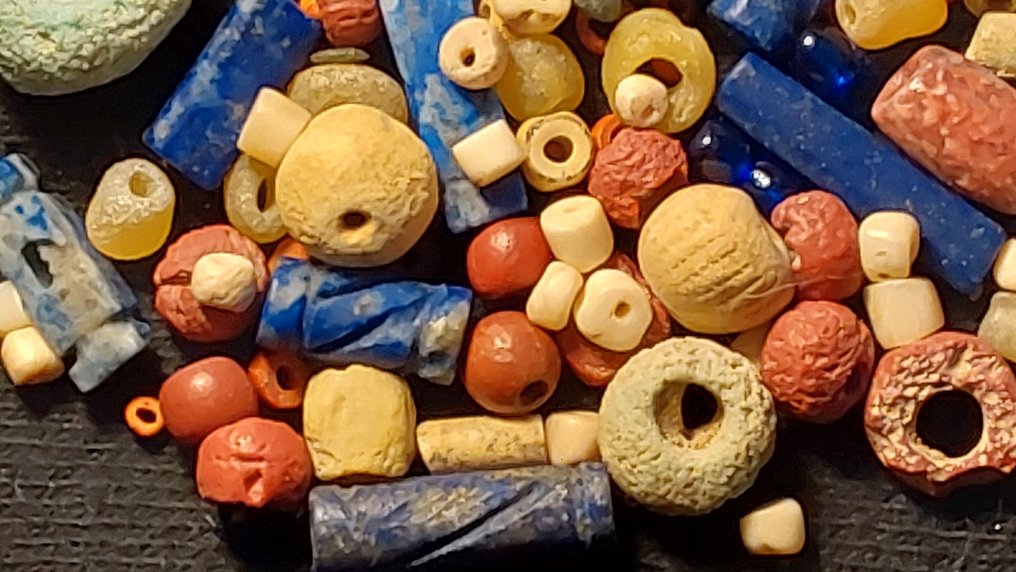 Altägyptisch bis Römisch Glas über 100 alte Perlen  (Ohne mindestpreis) #2.1