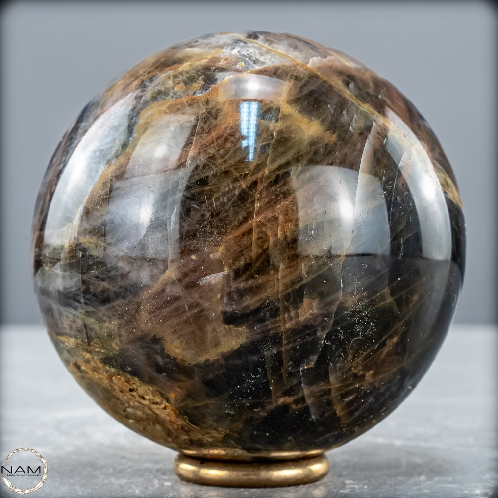 自然美丽的闪耀月光石 球體- 581.48 g #4.3