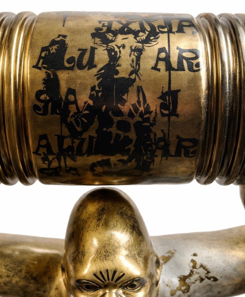 Daluxe Art - 1999 • Golden Power Gorilla • XXL #1.0