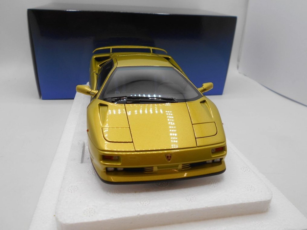 Autoart 1:18 - Modellauto - Lamborghini Diablo SE30 1993 - (cod.C42) #1.0