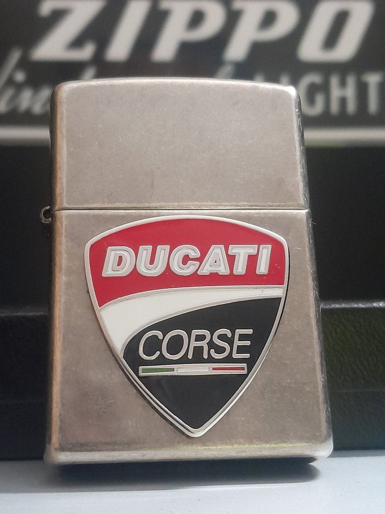 Zippo - No reserve price - Pocket lighter - Steel #1.0