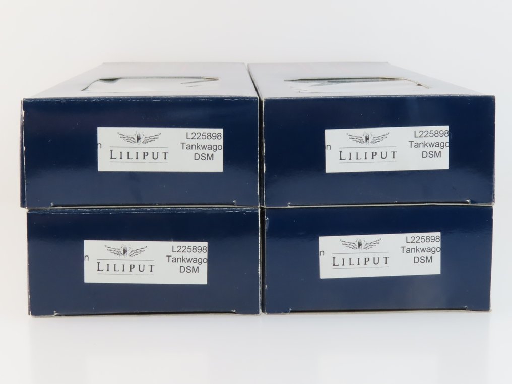 Liliput H0 - L225892 - Τρένο μοντελισμού μεταφοράς εμπορευμάτων (4) - 4x 4-θέσιμα βαγόνια καυσίμου με εκτύπωση «DSM» - NS #4.3