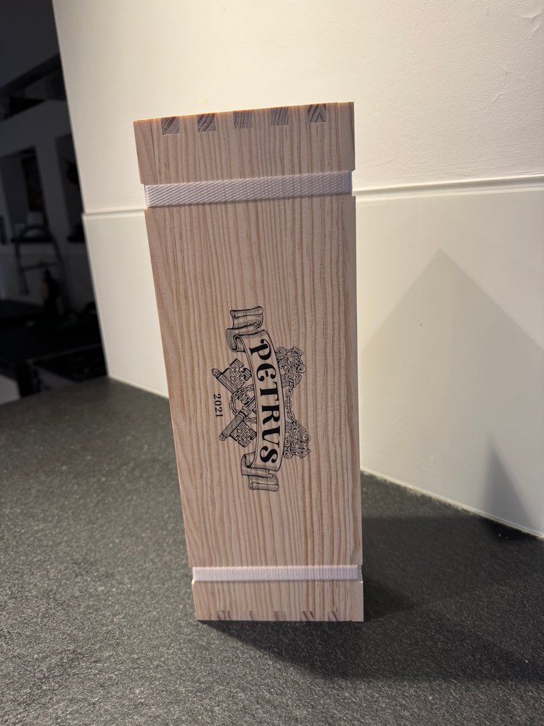 2021 Petrus - Pomerol - 1 Pullo (0.75L) #1.0