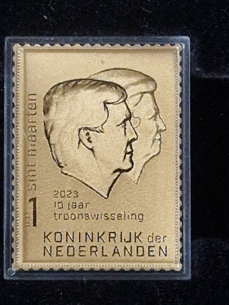 圣马丁岛 2024 - 24克拉黄金邮票，贝阿特丽克斯与威廉·亚历山大登基10周年 #1.0