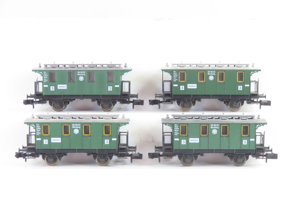 Fleischmann N - 8051 - Modellbahn-Personenwagen (4) - 4x zweiachsiges Passagiersrijtuig der dritten Klasse - DRG #1.0