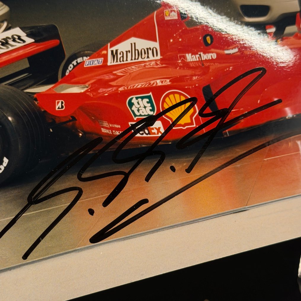 法拉利 - Official Car unveling F2000 - 麦克·舒马赫 - 2000 - 照片  #2.1