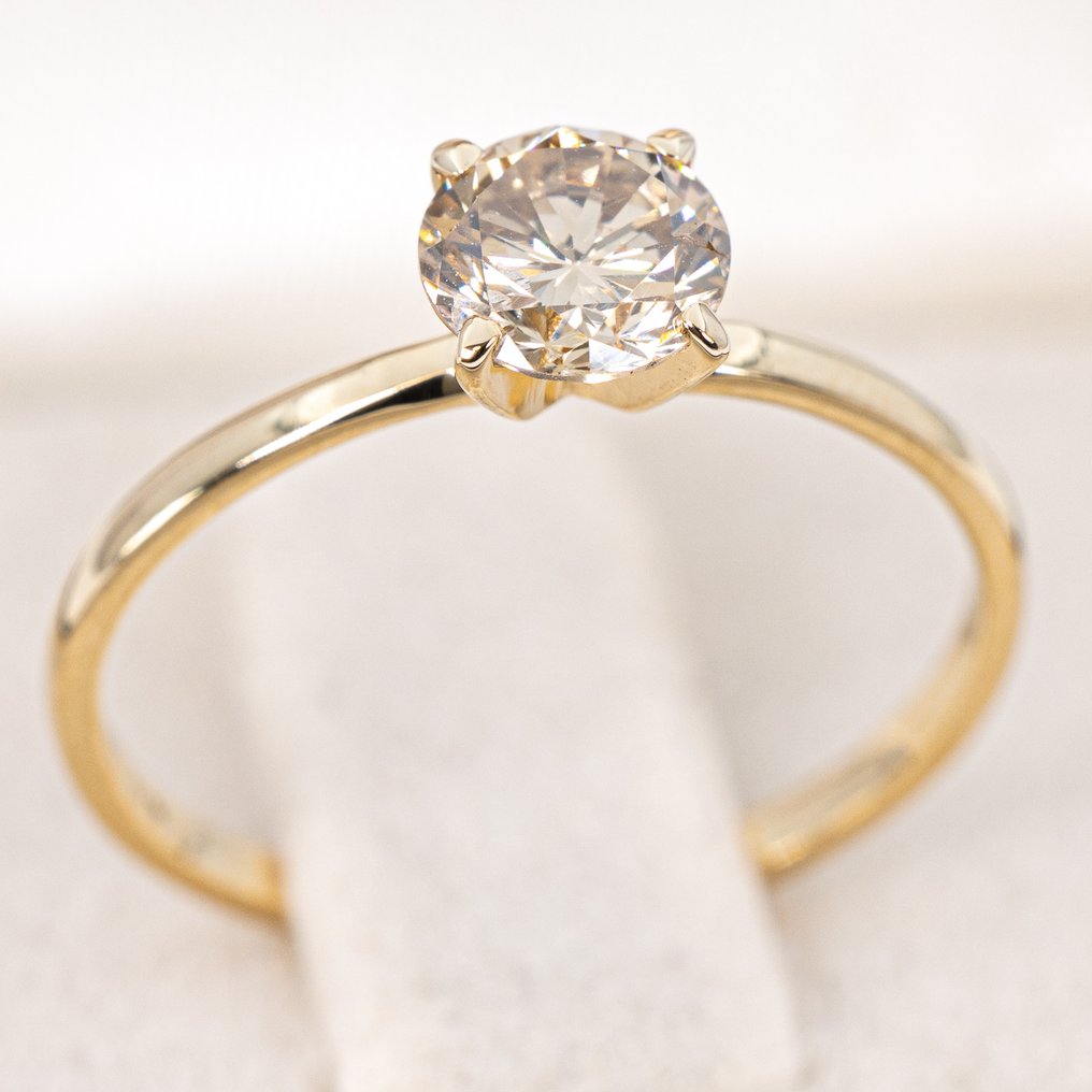 沒有保留價 - 戒指 - 14 克拉 黃金 -  0.83ct. tw. 鉆石 (天然彩色) - IGI #4.3