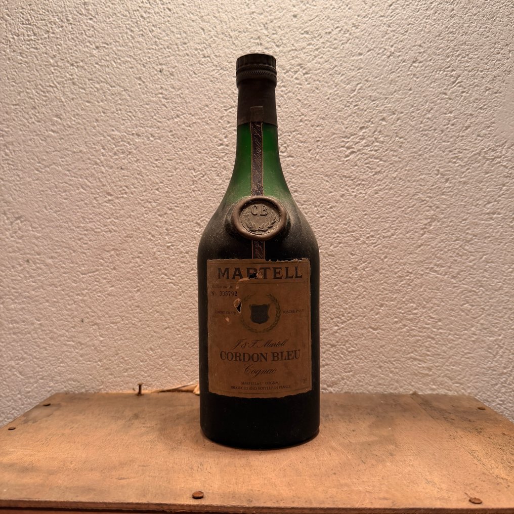 Martell - Cordon Bleu  - b. década de 1970 - n/a (70cl-75cl) #1.0