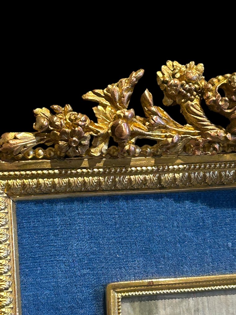 框架  - 黄铜色 - 贵族皇冠框架 #2.1