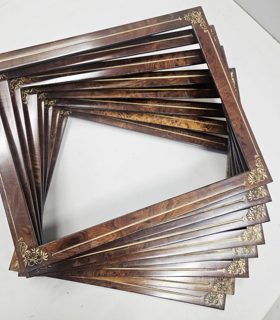 Moldura (8)  - Madeira #1.0