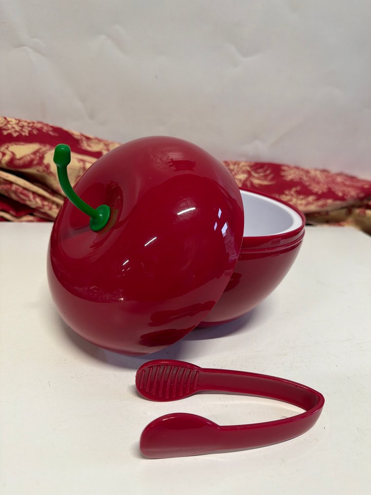 香槟冷却桶 (2) -  Cherry，冰桶 - 聚丙烯 #3.2