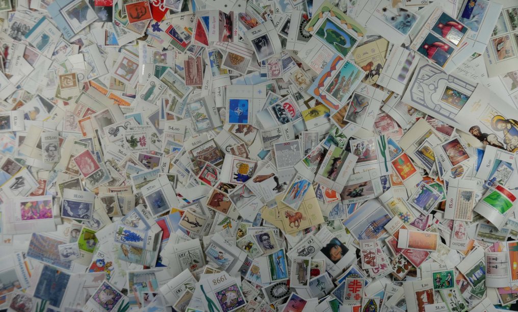 德國  - 联邦共和国/柏林全新未使用的大量藏品，包括单位和附加邮票 #1.0