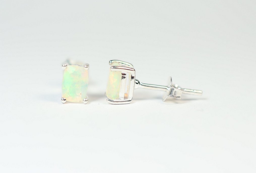 埃塞俄比亚欧泊 / 韦洛欧泊 2 个耳钉 / 全新- 0.94 g - (2) #1.0