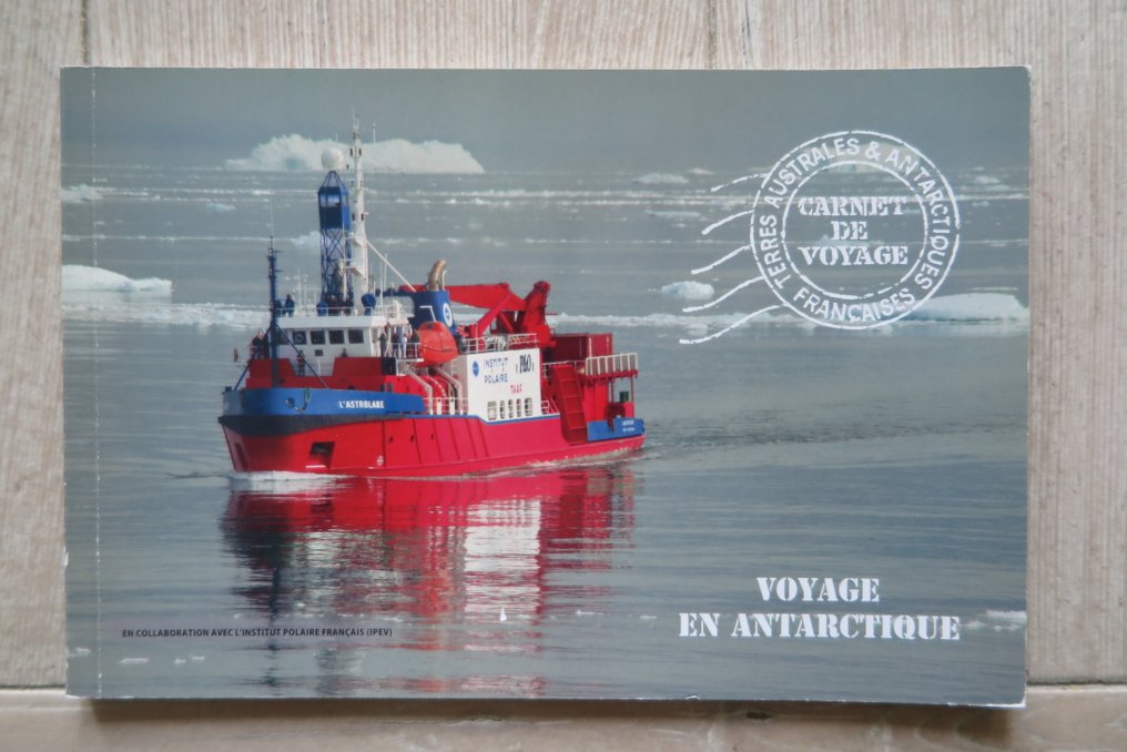 世界  - 5份股票账簿和TAAF凭证的批次 #1.0