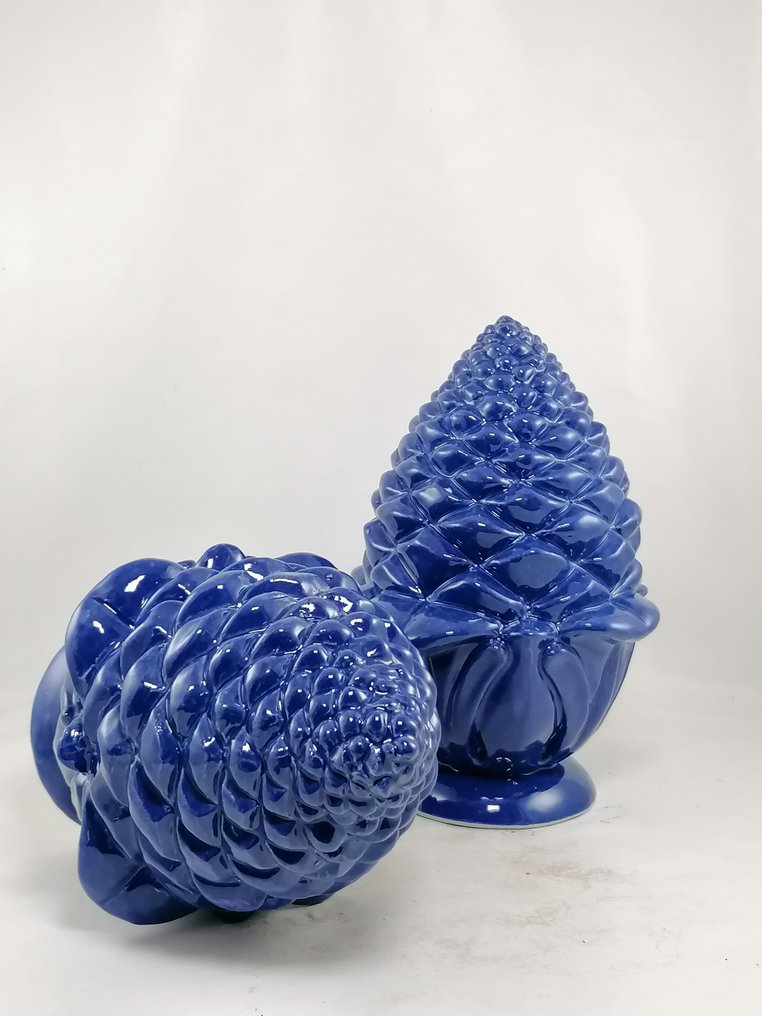 Sculpture, Coppia di pigne in ceramica - 21 cm - Majolica - 2025 #2.1