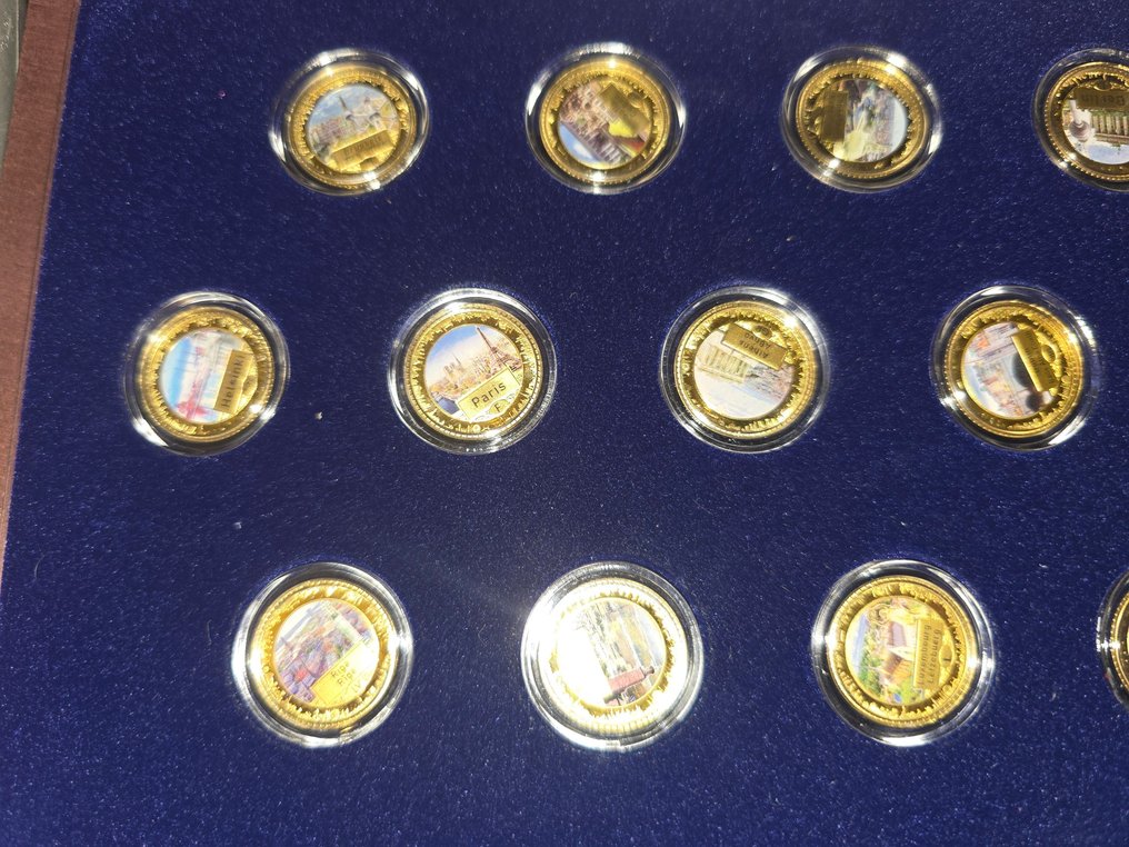 世界. Medal Complete set van 27 stuks Herdenkinasmedailles, ter ere van de hoofdsteden van de Europese Unie. (沒有保留價) #3.2