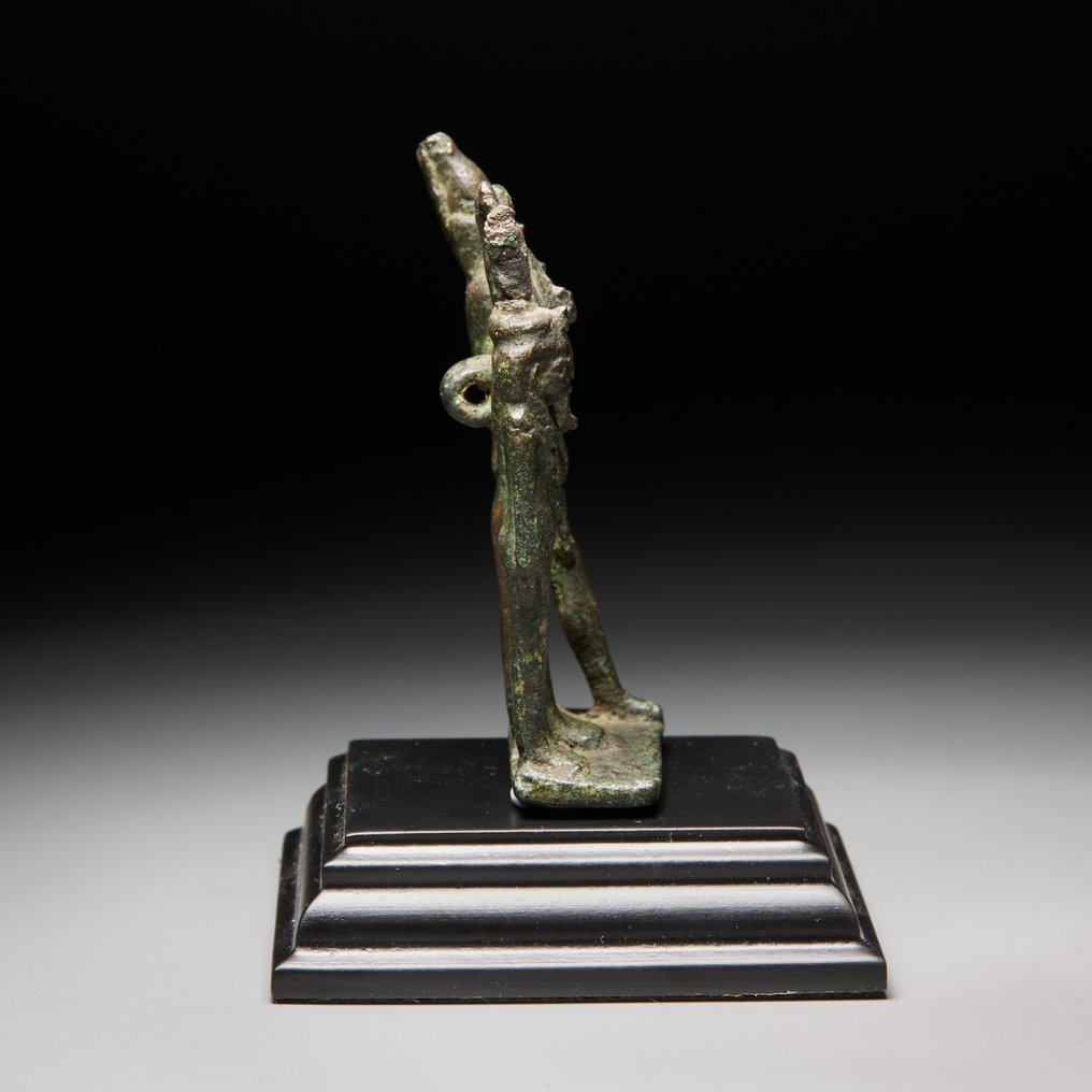 Αρχαία Αιγυπτιακή Μπρούντζος Οριαική Τριάδα. Ύστερη Περίοδος, 664 - 332 π.Χ. ύψος 6,8 εκ. #3.2