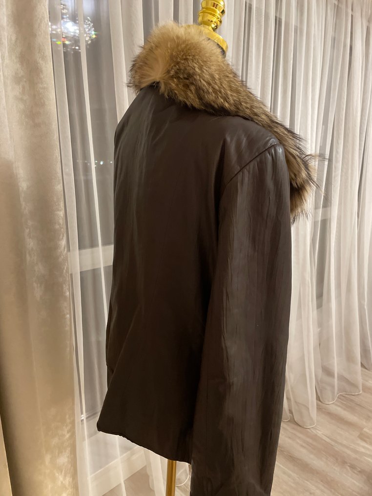 Artisan Furrier - Abrigo #3.2