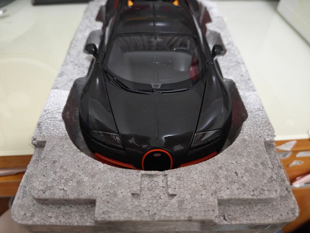 Autoart 1:18 - Modellbil - Bugatti Veyron 16.4 super sport orange #1.0