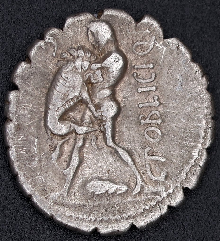 Roman Republic. C. Poblicius Q.f., 80 BC. Denarius - Hercules strangling the Nemean lion #1.0