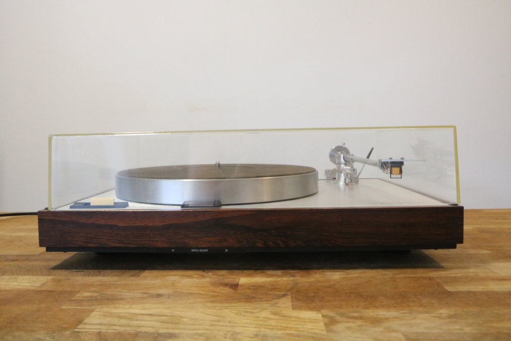 Luxman - PD272 Turntable #1.0