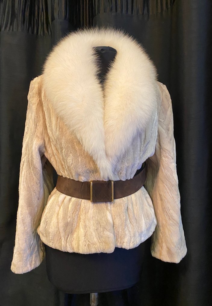 Artisan Furrier - Futro #1.0