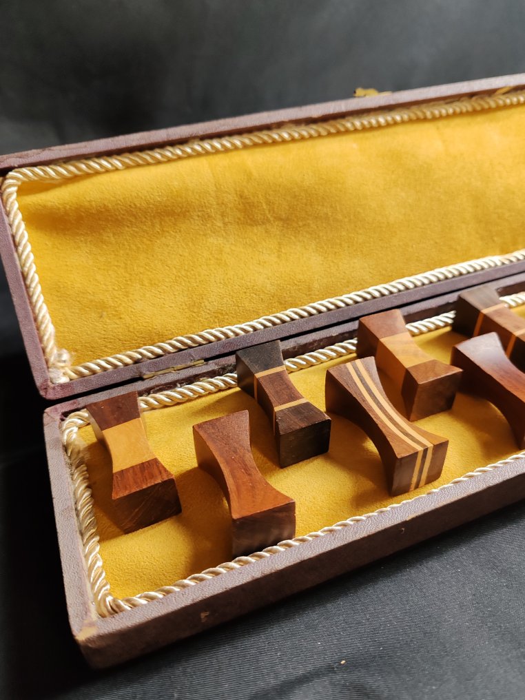 Knife rest (12) - Wood #1.0