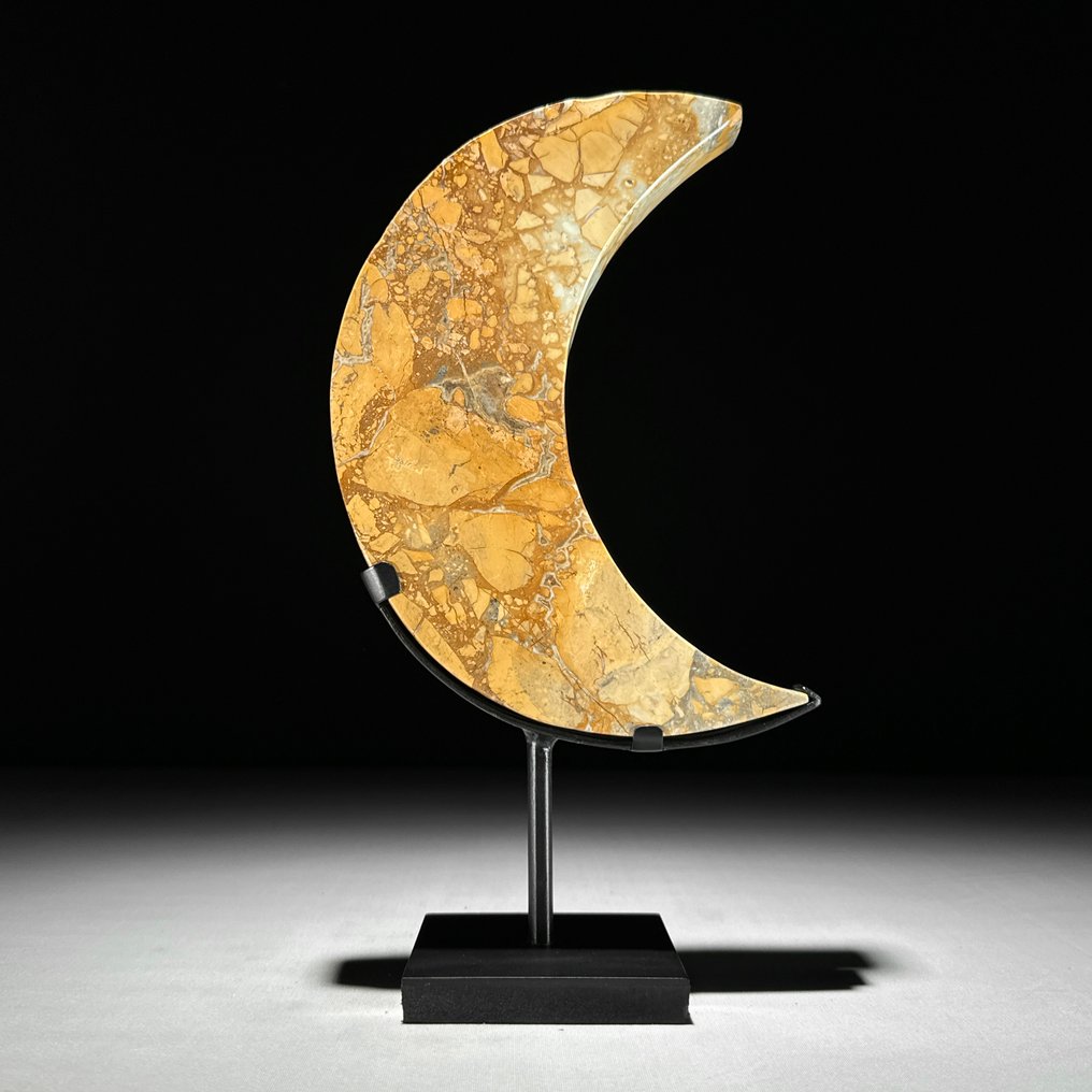 Χωρίς ελάχιστη τιμή - Υπέροχο Κίτρινο Maligano Jasper Σε σχήμα σεληνόφωτος σε μια προσαρμοσμένη βάση. - Ύψος: 28.1 cm - Πλάτος: 15.5 cm- 1800 g - (1) #1.0