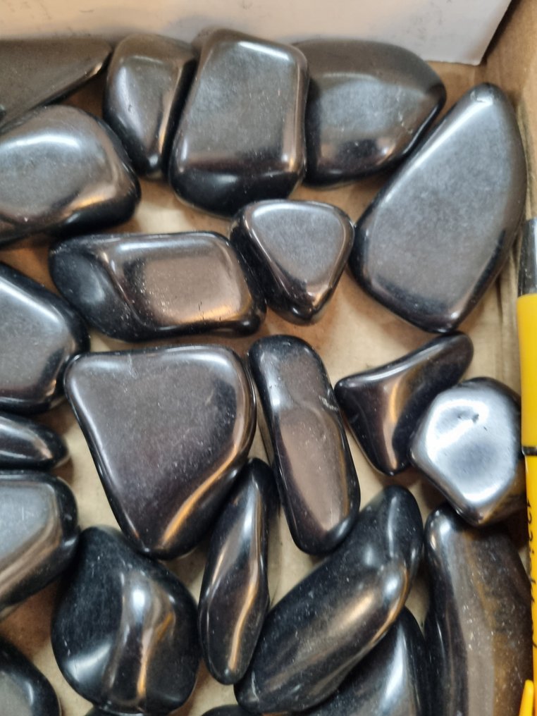 大批量顶级品质的打磨闪灵石 磨光- 1.15 kg #2.1