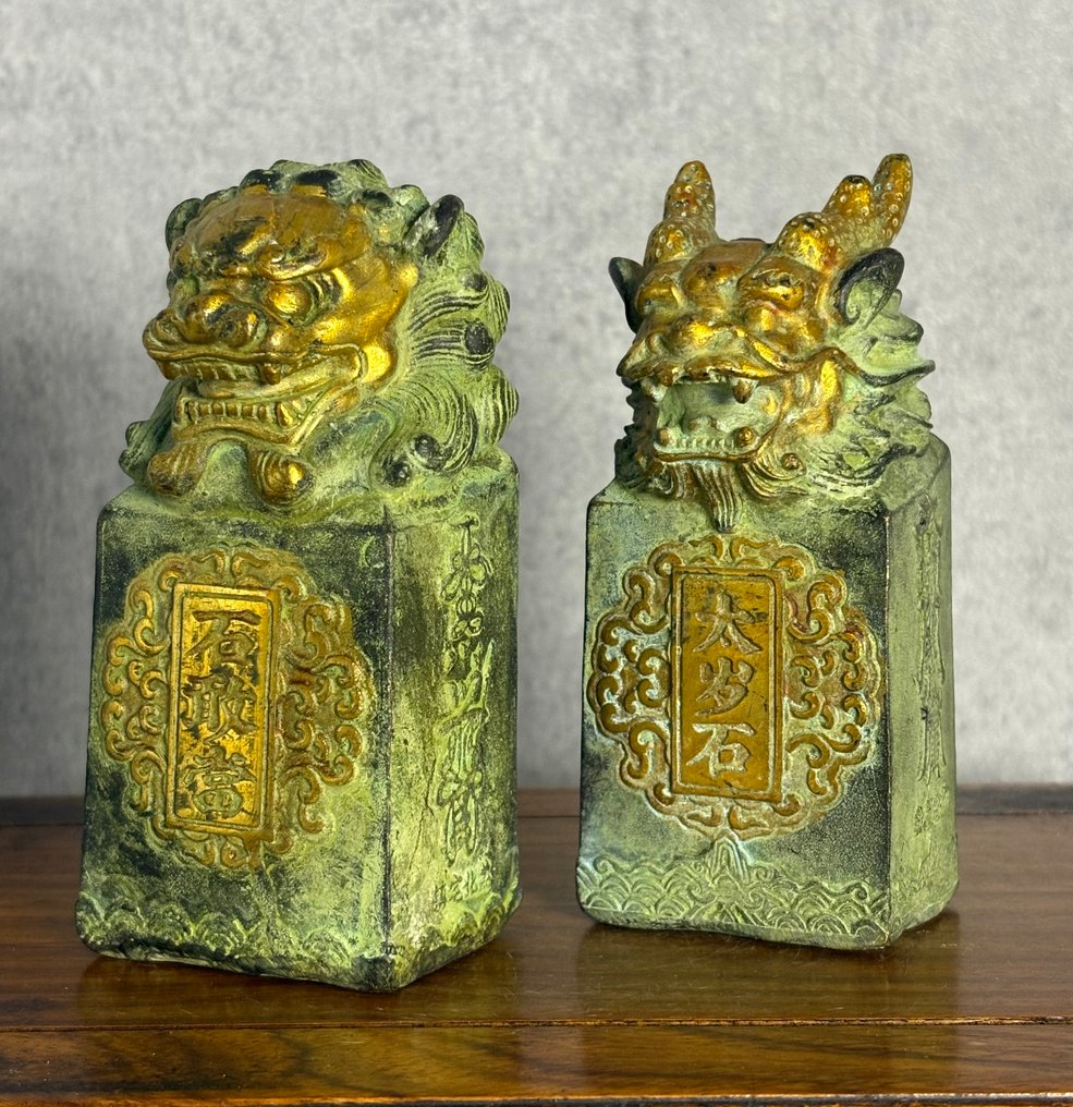 两个中国雕像 - 青銅色 - 20世紀末 #1.0