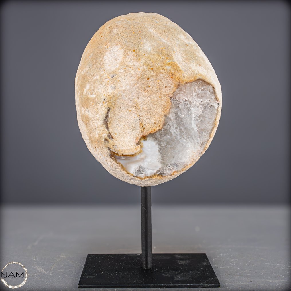 Achatdruse 放在支架上 自然的艺术品,具有迷人的深度- 822.49 g #3.2