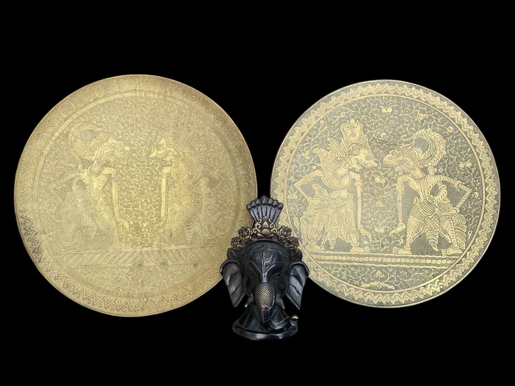Ganesha buste en 2 Javaanse wandborden (wayang decor) - Estatueta - Índia  (Sem preço de reserva) #1.0