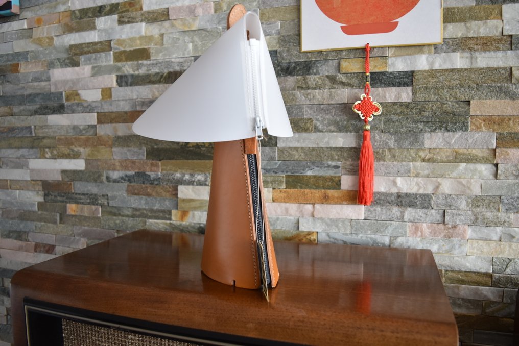 Neos - Sigmar Willnauer - 台灯 - Zip Light - 牛皮 - Zip Light 台灯 #3.2